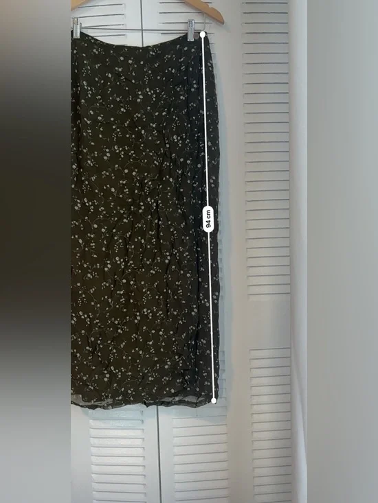 Jessica Vintage Olive Floral Midi Skirt Lightweight Flowy Chic Style - Picture 12 of 12